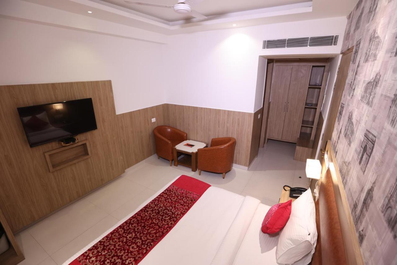 The Elevate - Near Delhi International Airport Hotel 4*