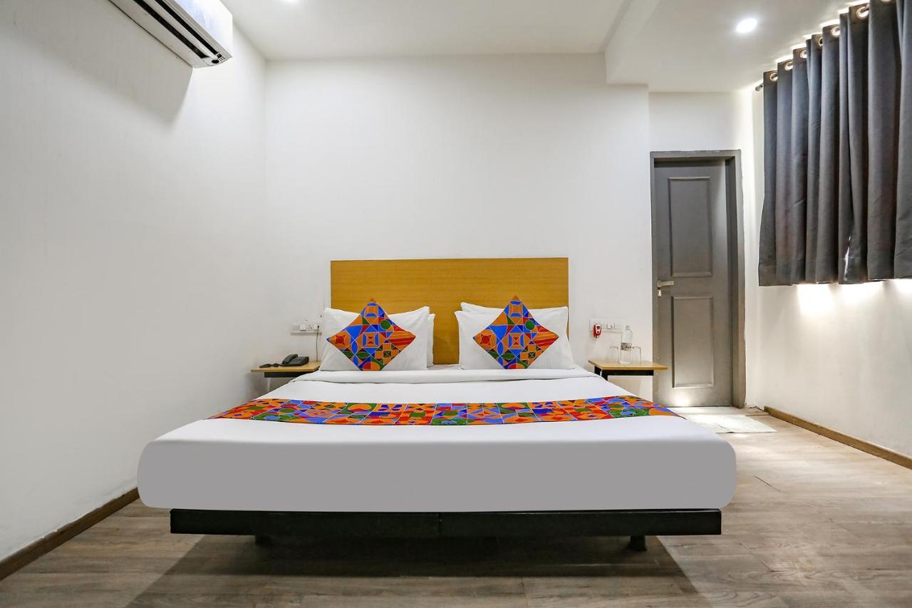 Fabhotel Vat - Meera Bagh 3* Delhi (National Capital Territory of India)