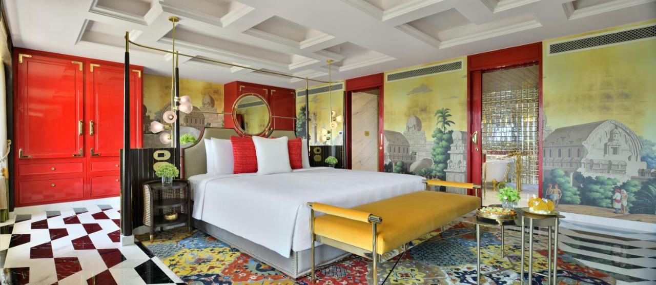 Hotel Taj Mahal,