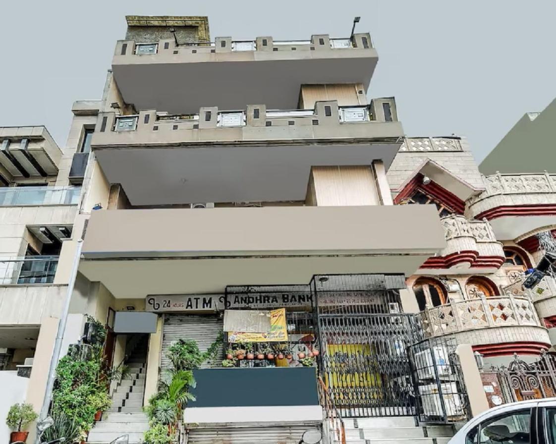 Guest house Florence Residency & Riviera Delhi (National Capital Territory of India)