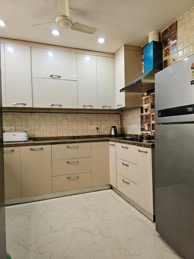 Palatial 3bhk With Terrace! Greater Kailash 1