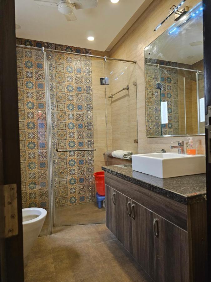 Palatial 3bhk With Terrace! Greater Kailash 1 * Nova Deli