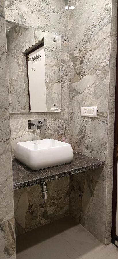 Batra Nizamuddin Hotel