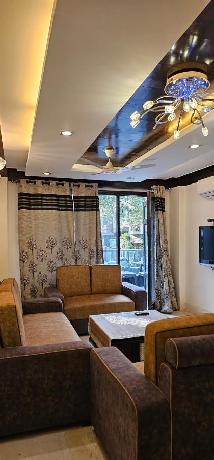 Apartment Palatial 3bhk Apartment!greater Kailash 1 New Delhi