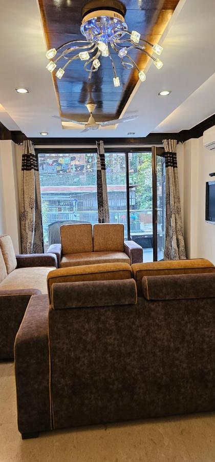 Palatial 3bhk Apartment!greater Kailash 1 Apartment