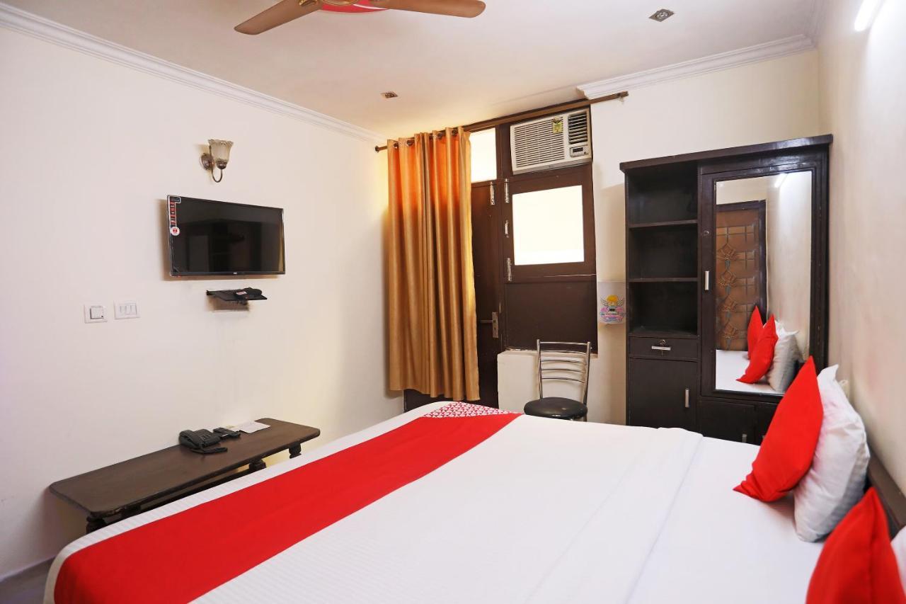 Hotel Oyo Marina Prime