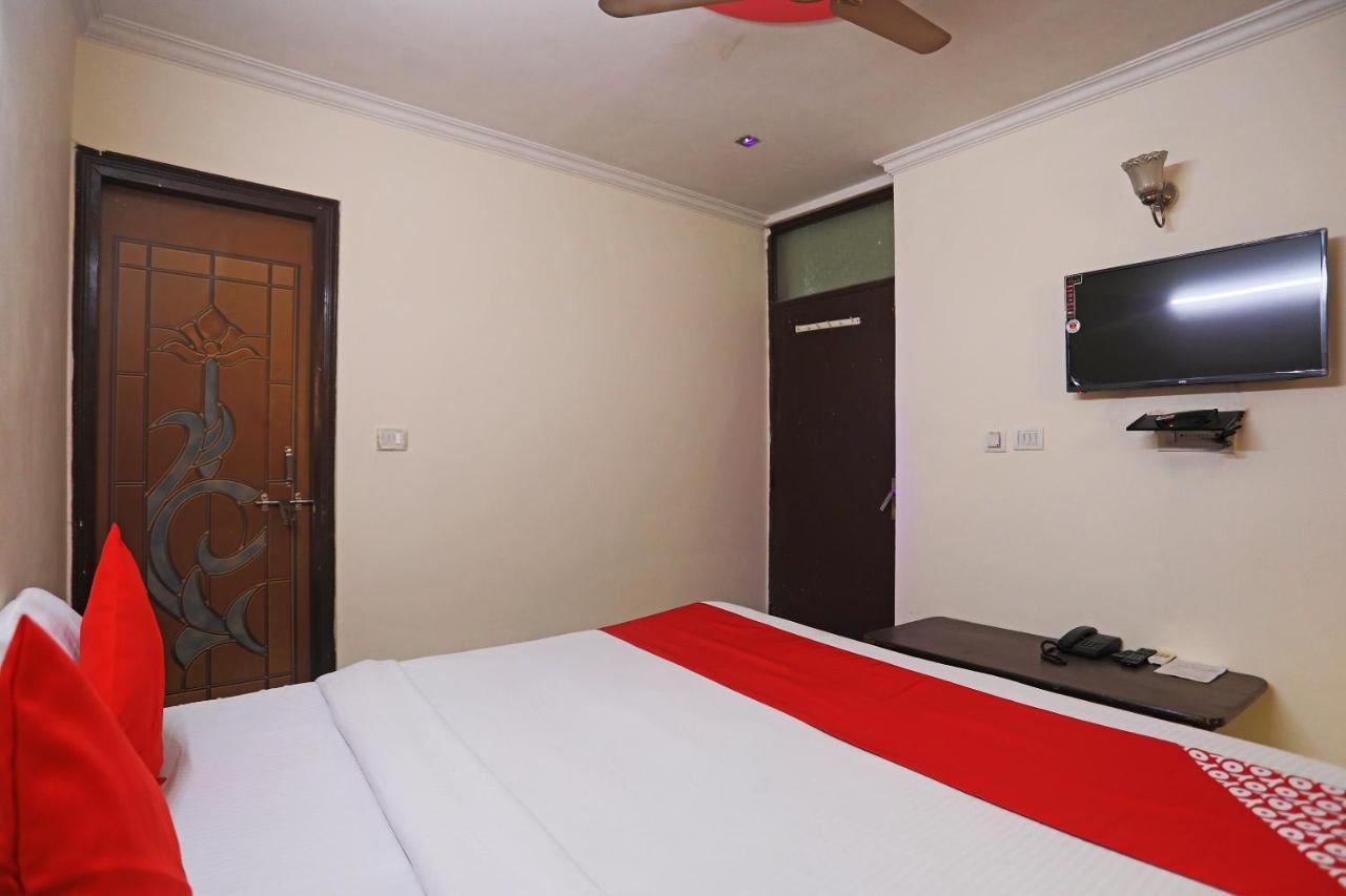 Oyo Marina Prime 3*