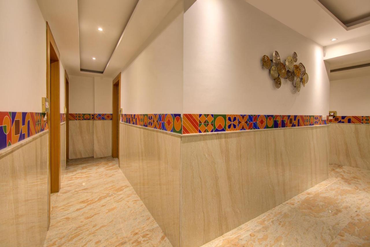 The Elevate - Near Delhi International Airport Hotel