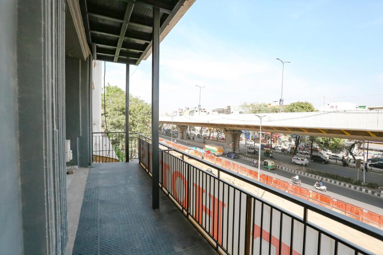 Fabhotel Vat - Meera Bagh Hotel