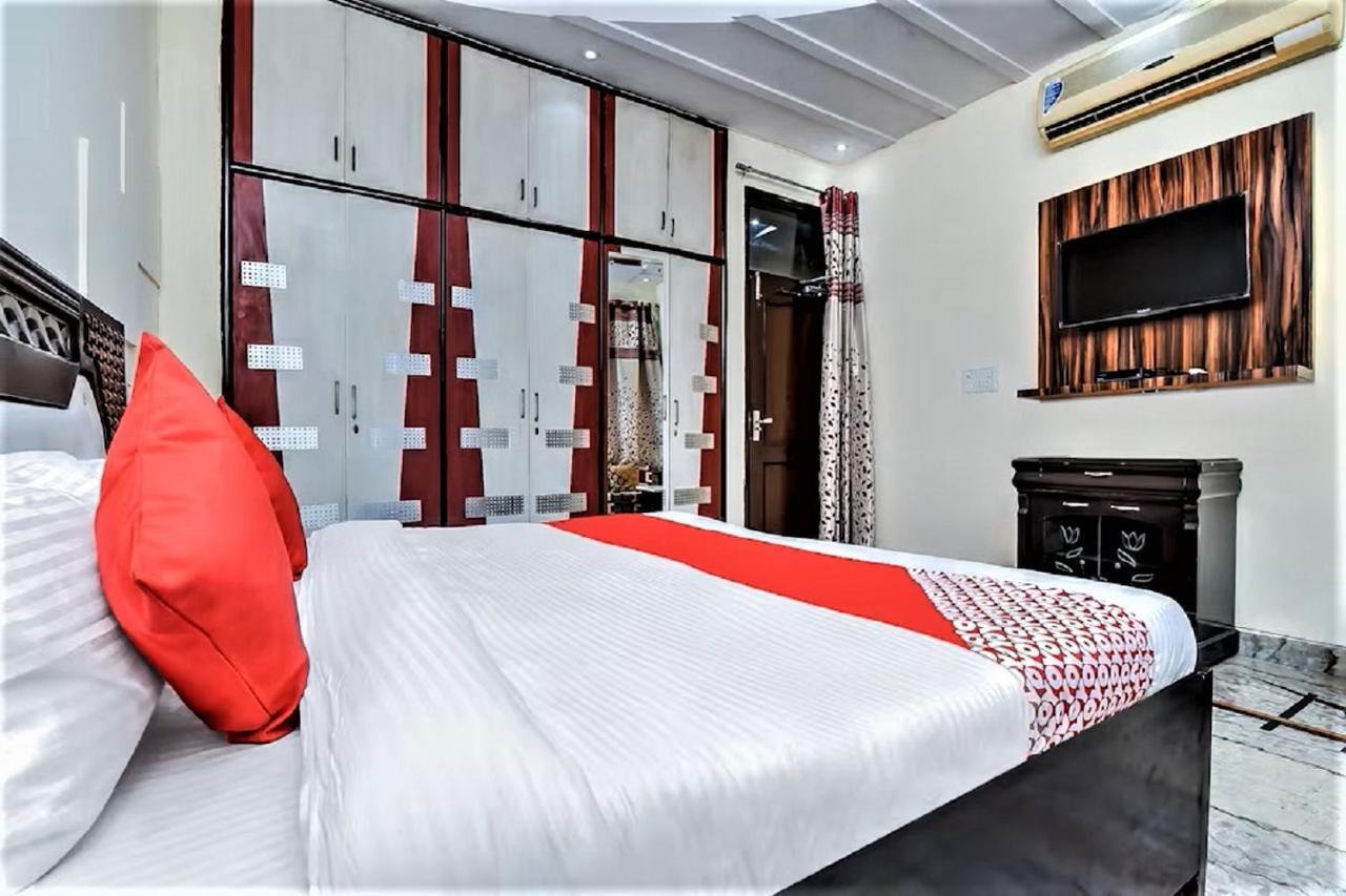 Florence Residency & Riviera Delhi (National Capital Territory of India)