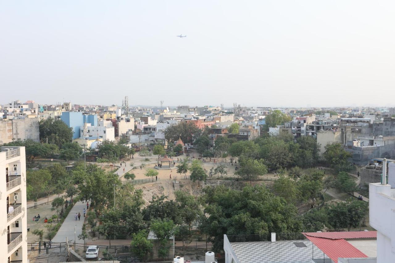 The Elevate - Near Delhi International Airport 4*