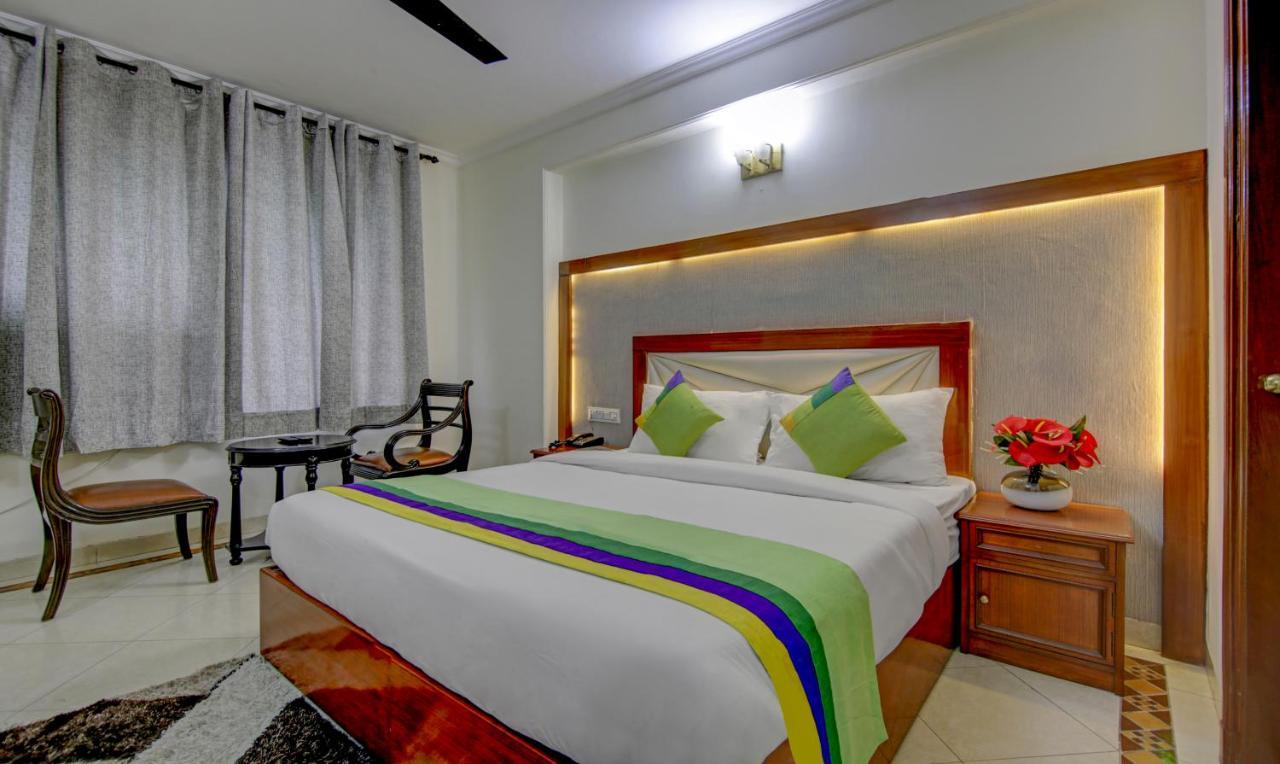 Hotel Treebo Corporate Park Nova Deli