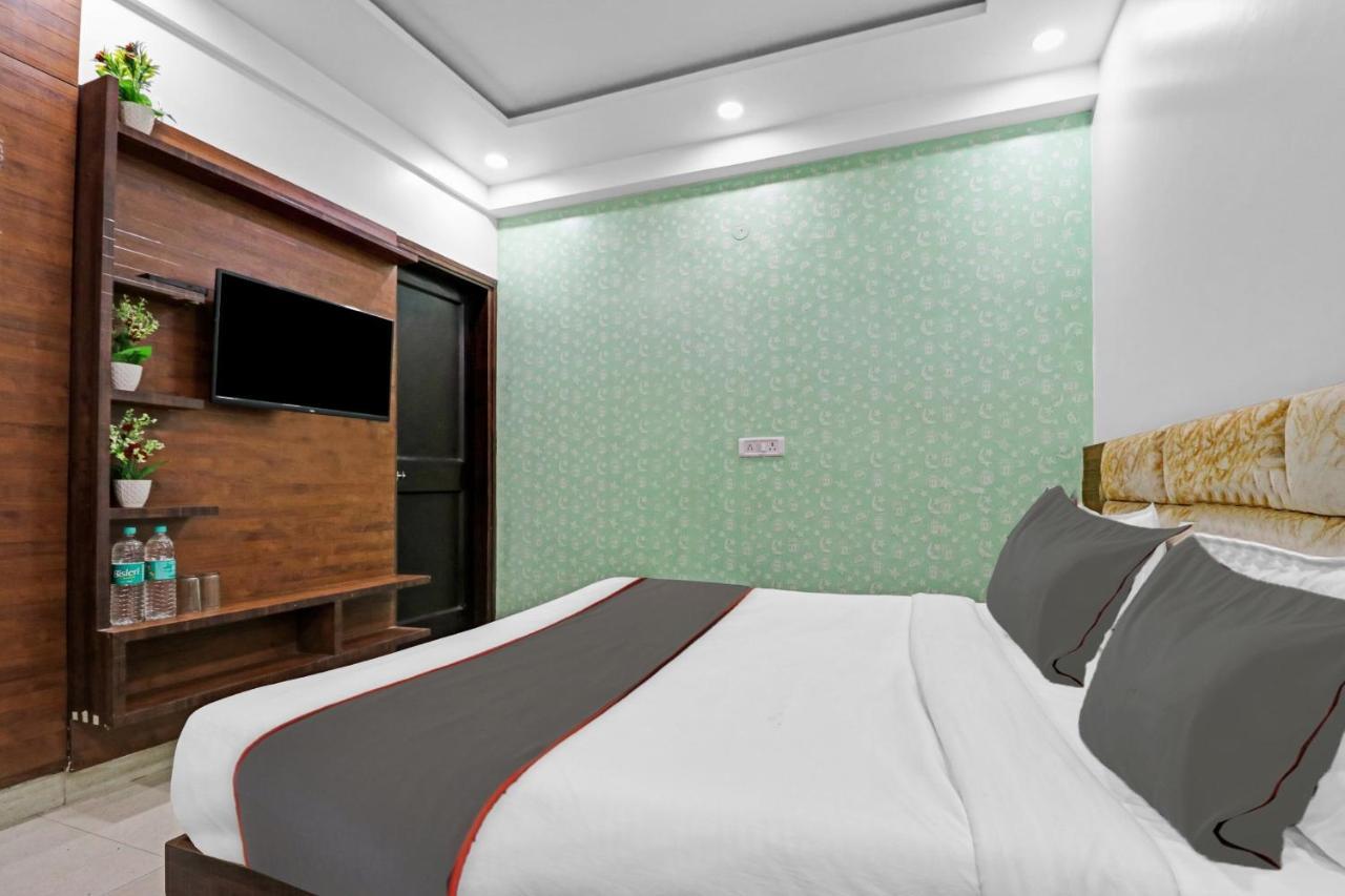 O Bharat Near Indira Gandhi International Airport Hotel 3*