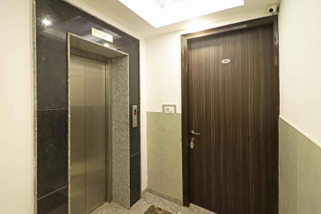 Hotel Almora Near Delhi Airport