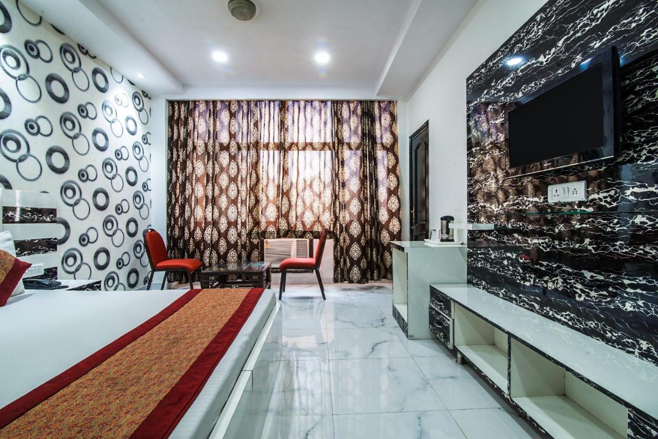 Hotel Capital O Orchid Garden Near Satyam Inox Patel Nagar Nova Deli