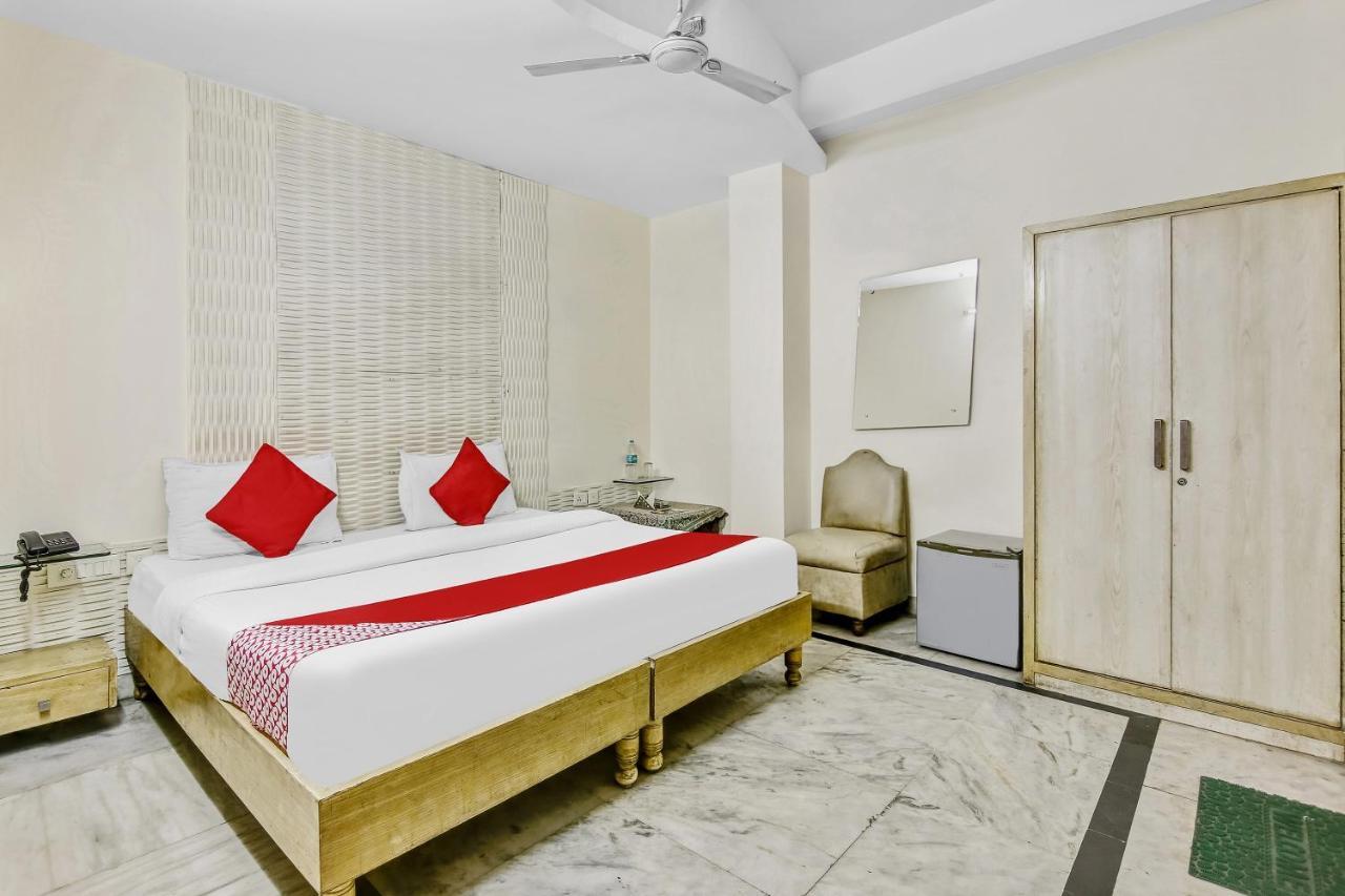 Hotel O Crown Continental Near Sarai Rohilla Railway Station