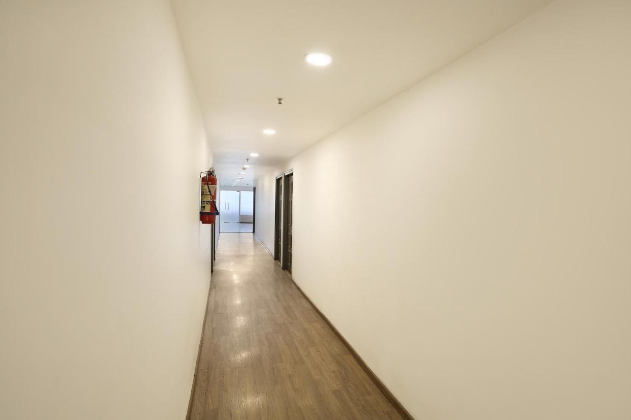 Fabhotel Blusky Hotel New Delhi
