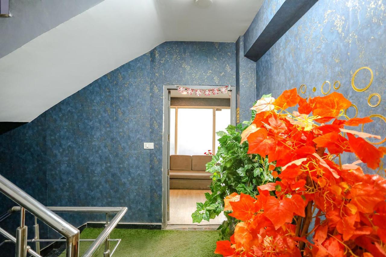 Fabhotel Blusky New Delhi