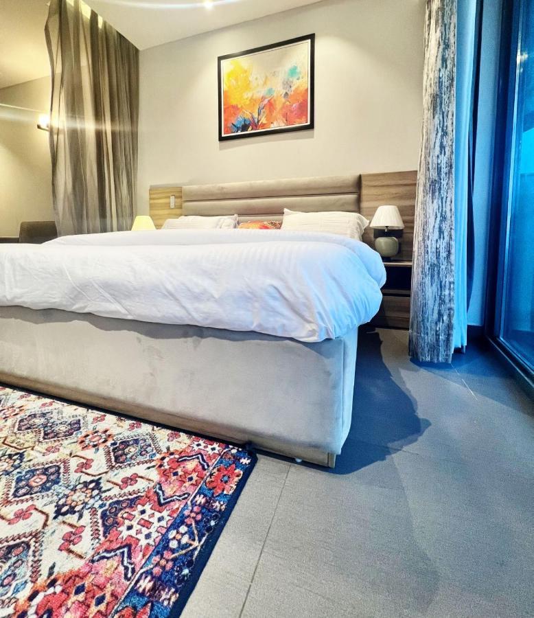 Apartment 21st Karma Delhi