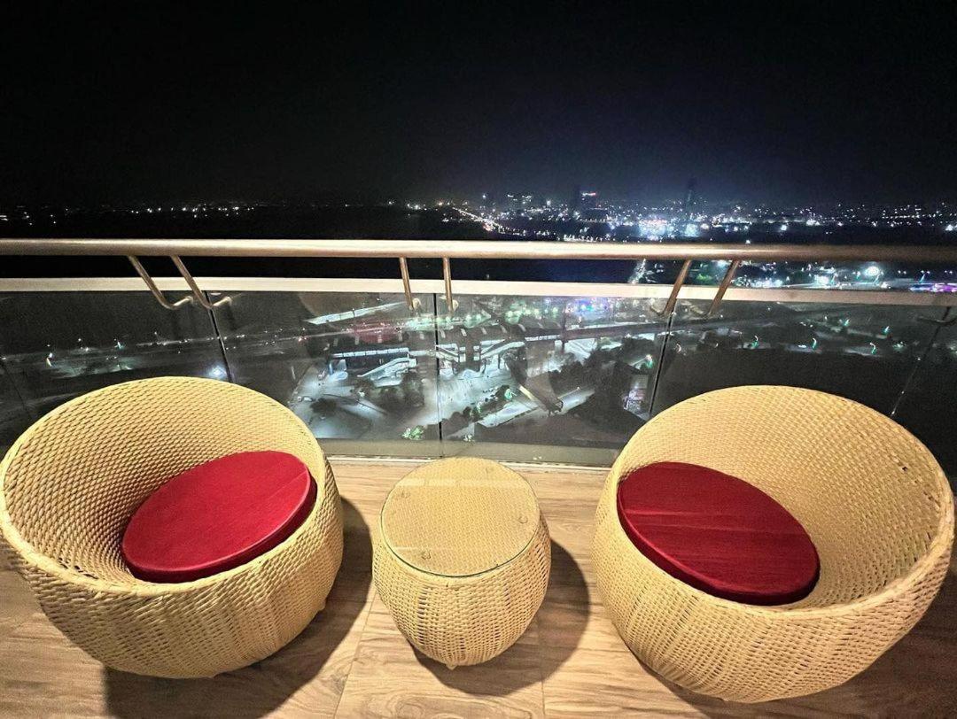 Apartment 21st Karma Delhi *