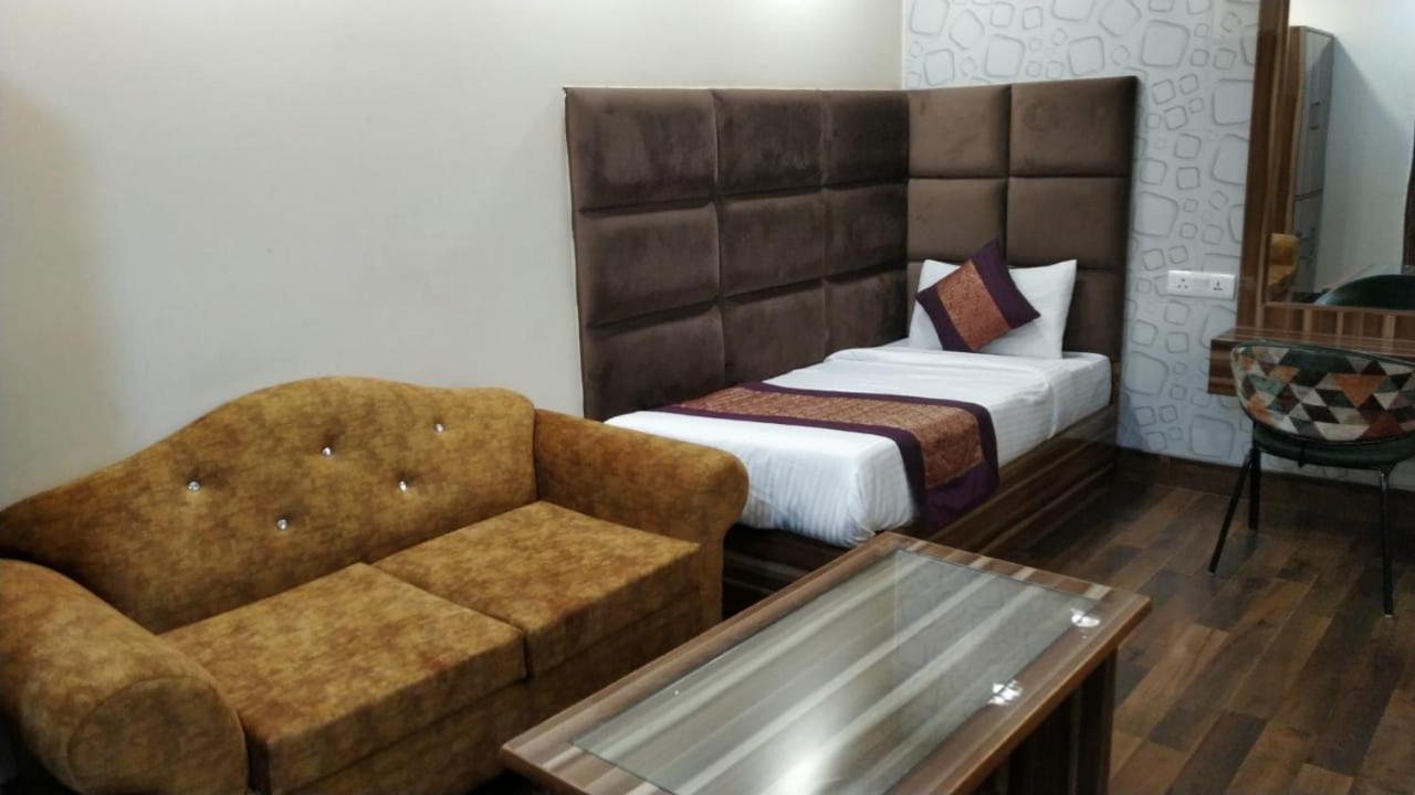 Singh Continetal Hotel Delhi (National Capital Territory of India)