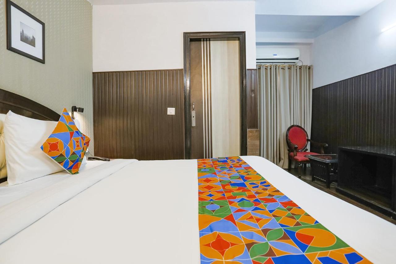 Fabhotel Sentinel New Delhi