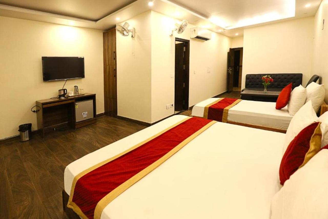 Staybook Atlanta Railway Station Paharganj Hotel 3*