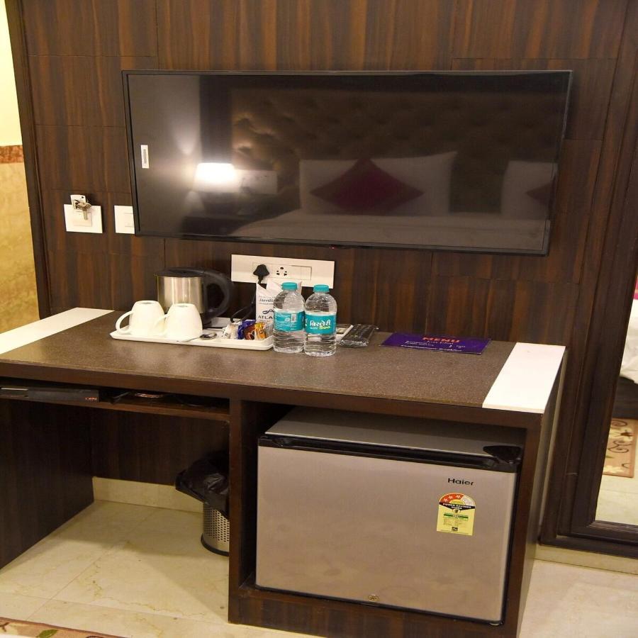 Staybook Atlanta Railway Station Paharganj Hotel 3*