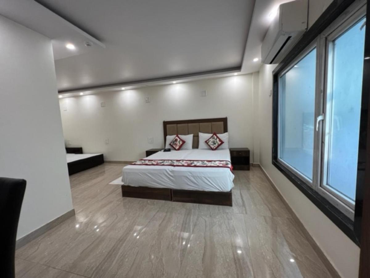 Staybook Atlanta Railway Station Paharganj Hotel 3*