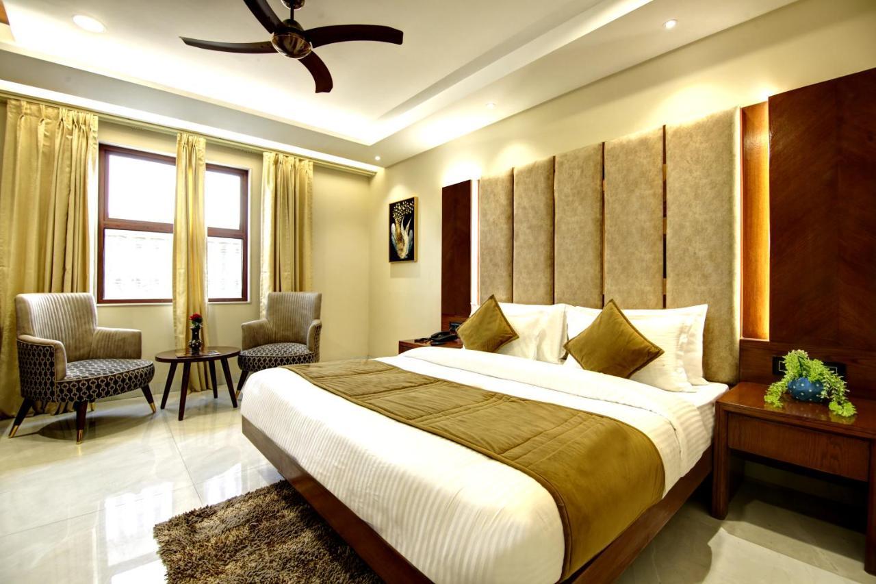The Leena International -by Haveliya 4*