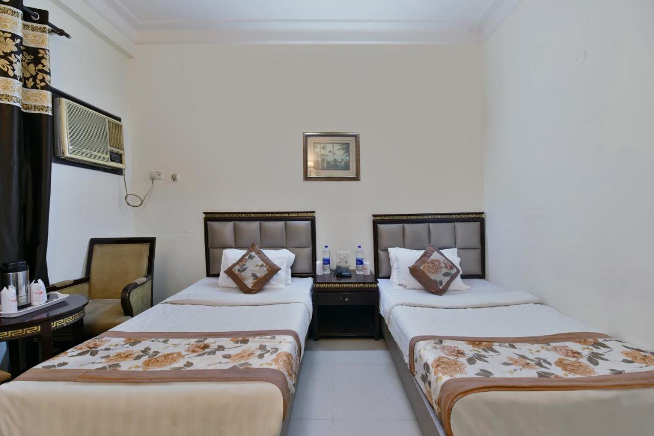 Revels Near Railway Station Hotel