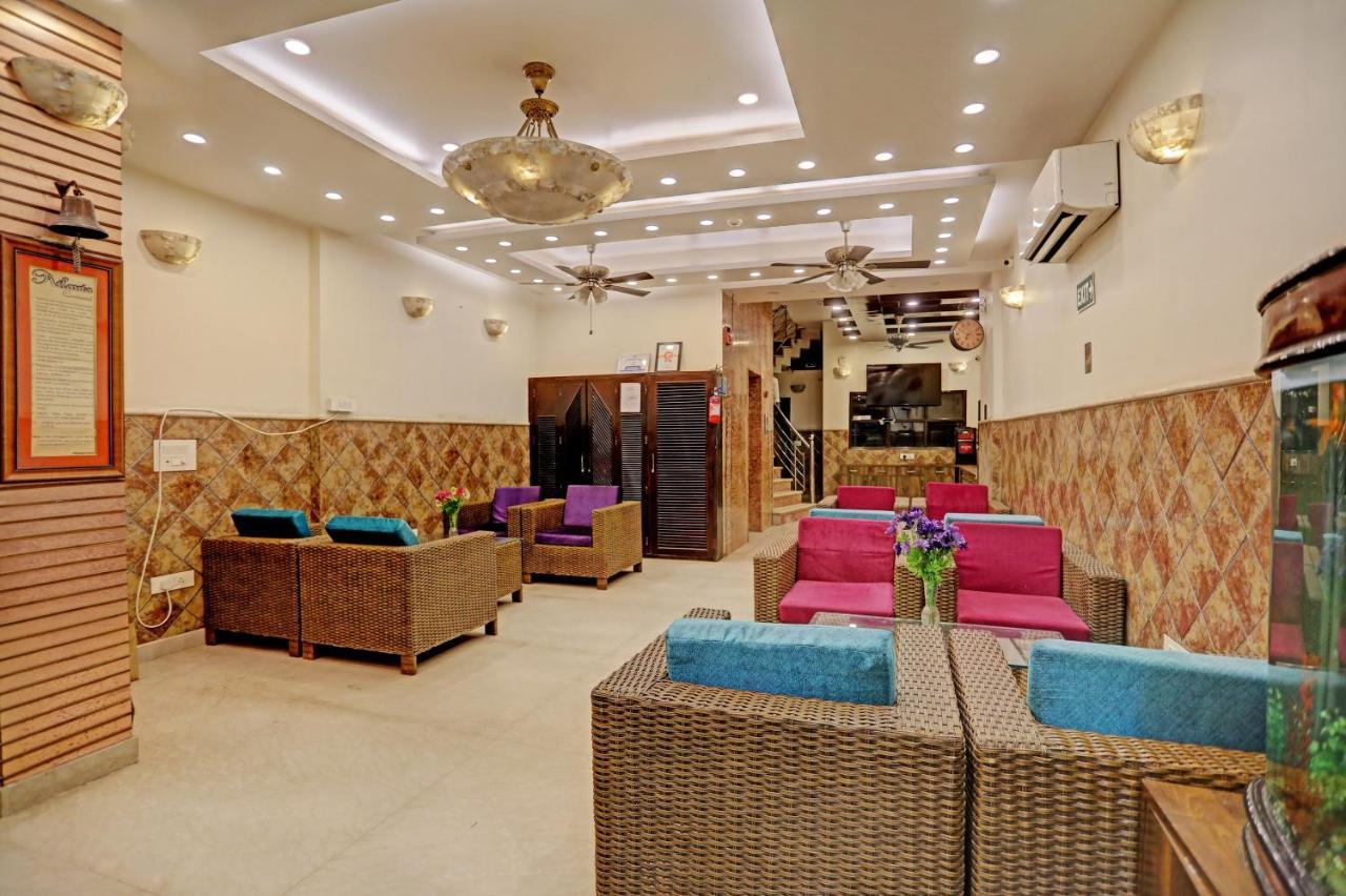 Staybook Atlanta Railway Station Paharganj Hotel