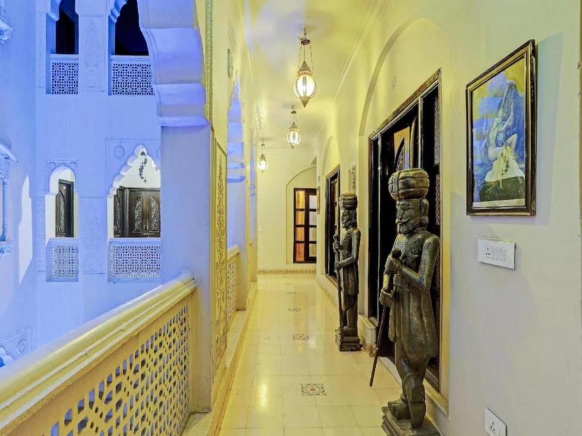 Jyoti Mahal - A Heritage - Nova Deli