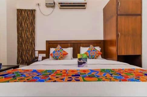 Gaylord International - Hotel 3*