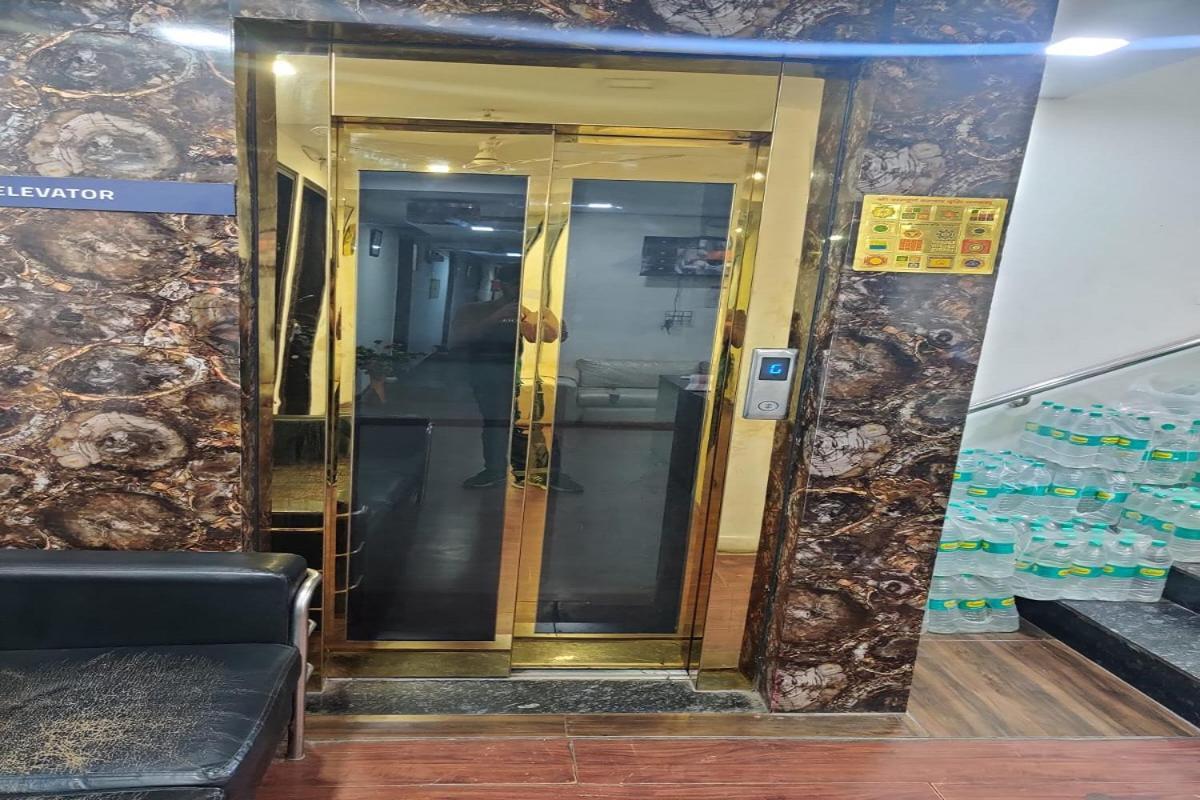 Hotel The Arrow - Greater Kailash New Delhi