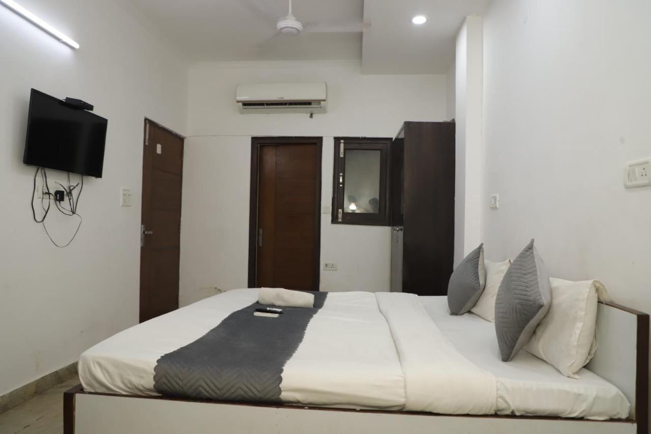 Hotel Pearl Residency - Malviya Nagar New Delhi