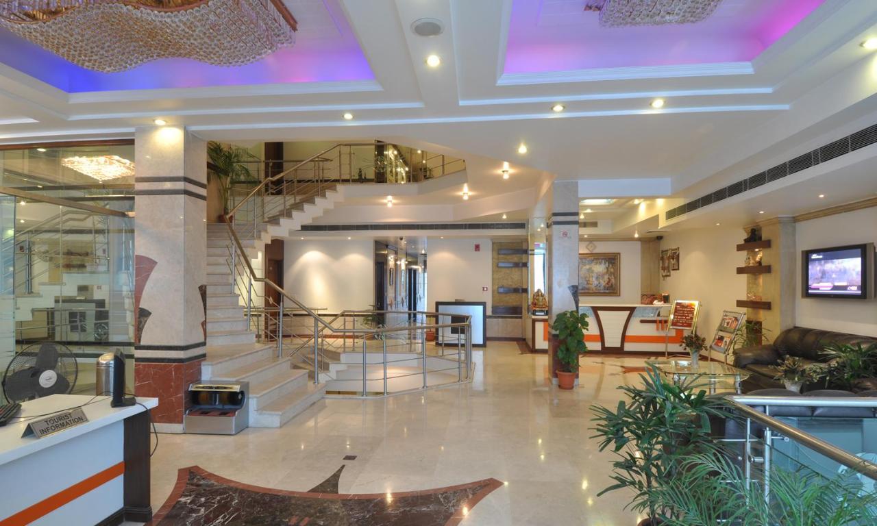 Hotel Trimrooms Shipra @ Railway Station New Delhi