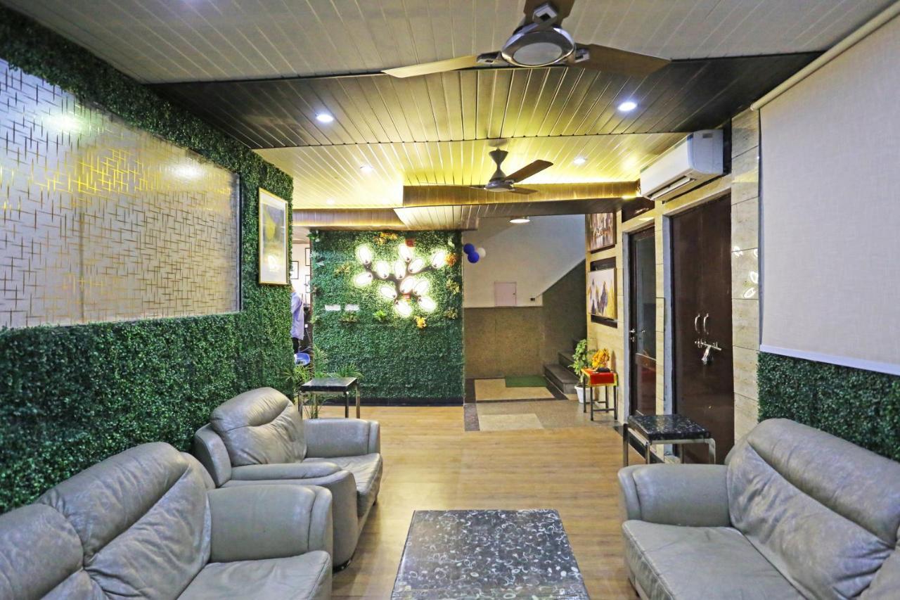 Hotel Gl Near Delhi Airport 4*