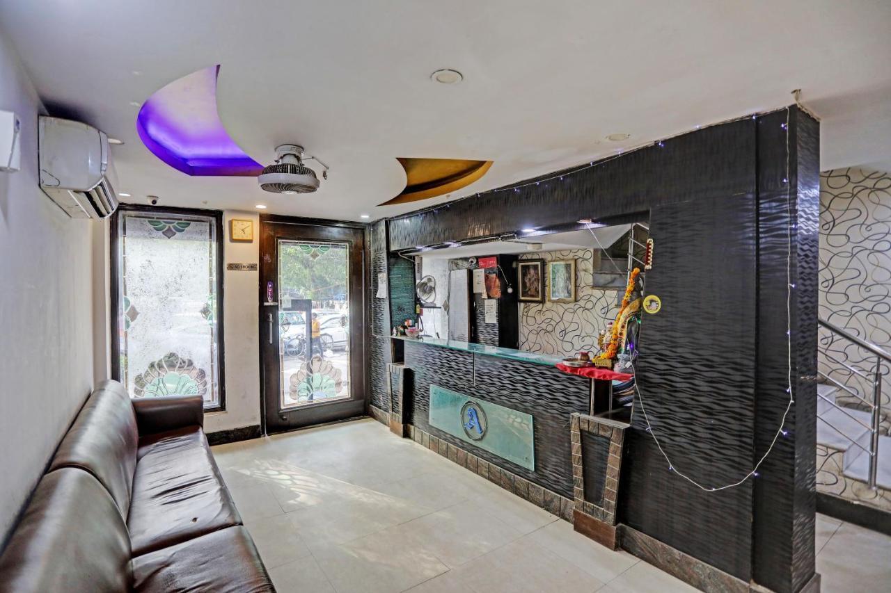 Staybook Anand Hotel 3*