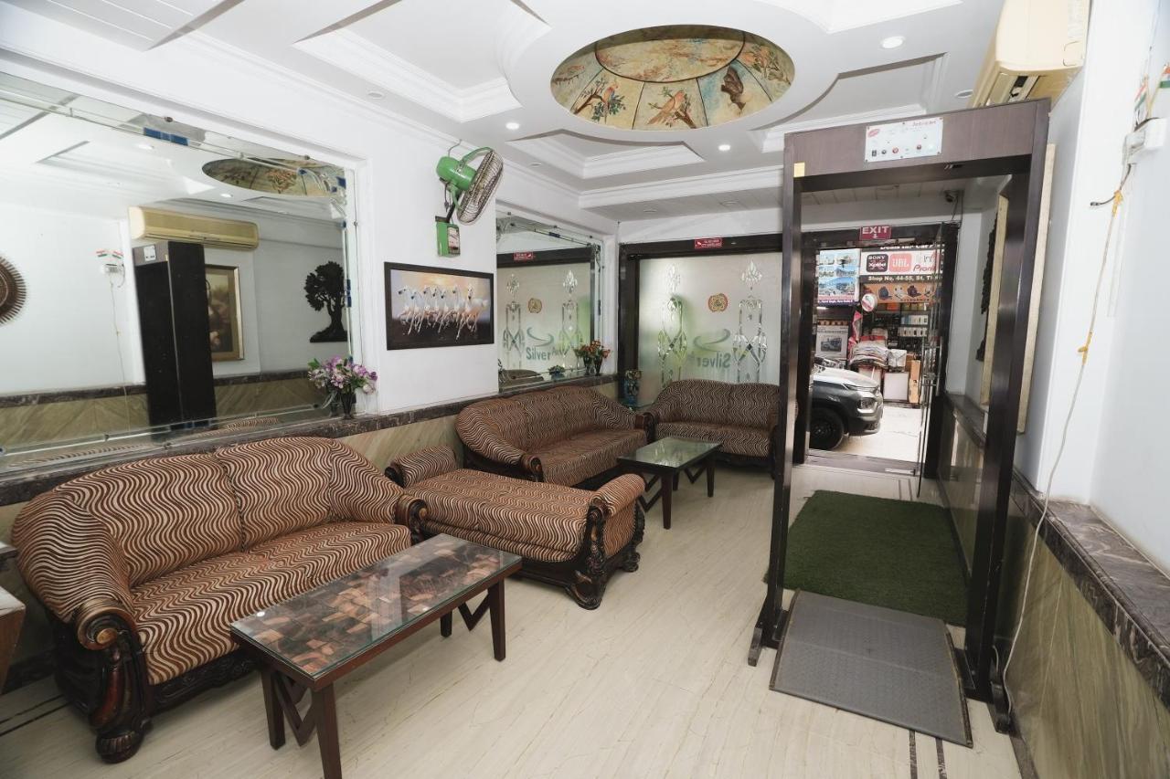 Silver Arc - Karol Bagh New Hotel *