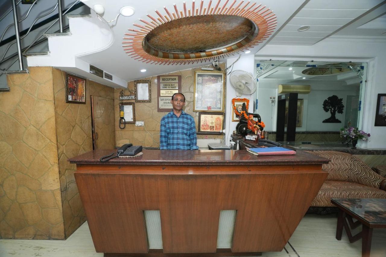 Silver Arc - Karol Bagh New Delhi (National Capital Territory of India)