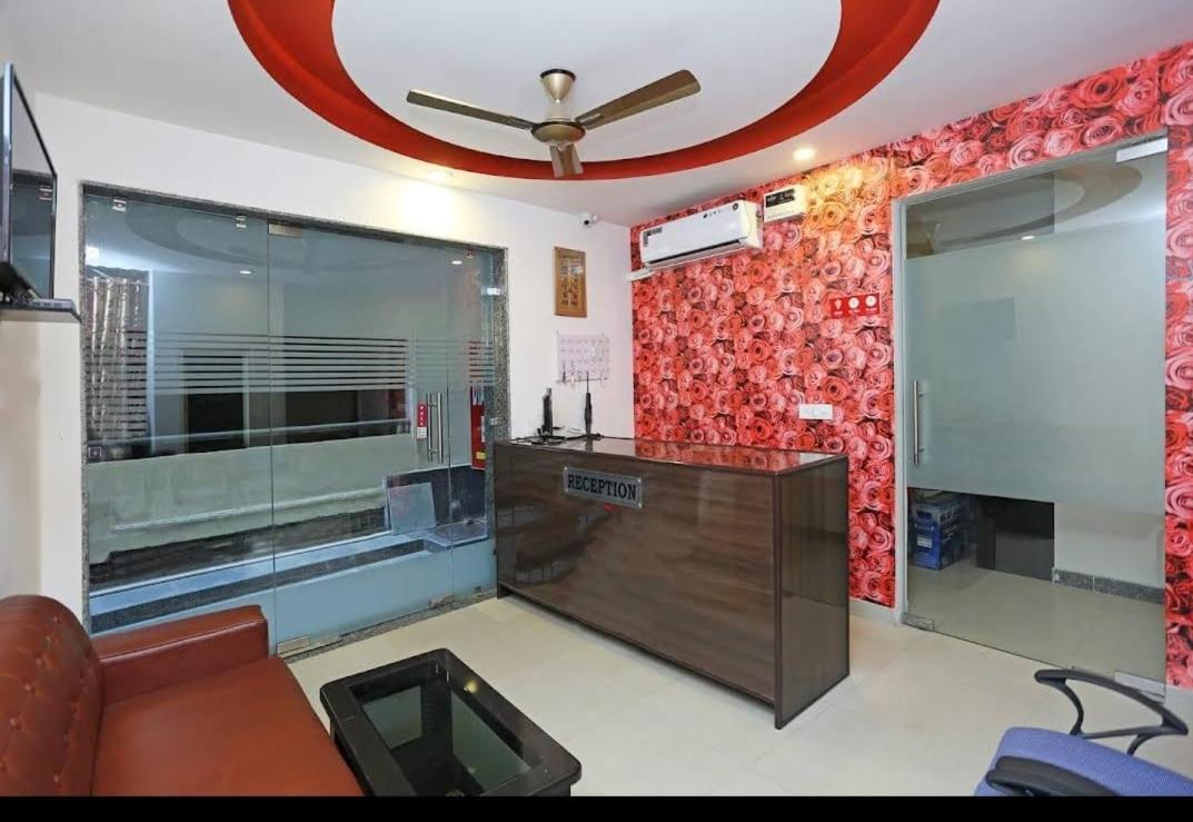 Hotel Diamond Star Suites Nova Deli