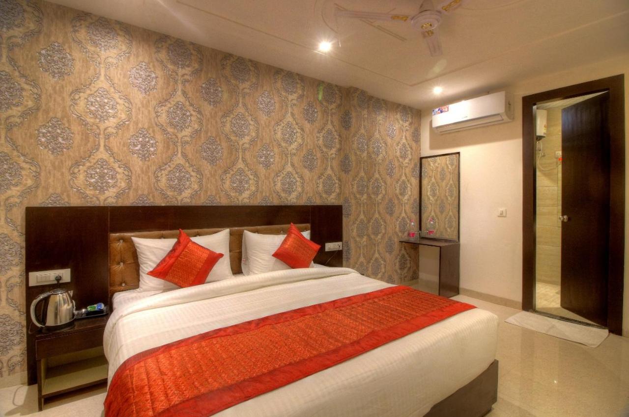 Boutique Shubh By Otaexpertz 3*