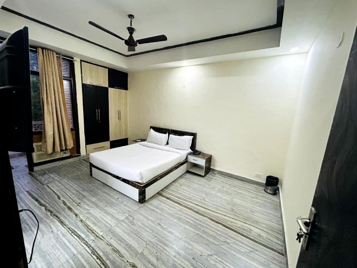 Luxury Homes - Greater Kailash Hotel Nova Deli