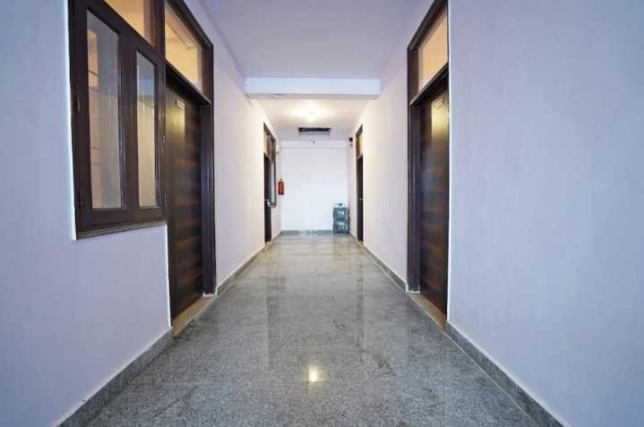 Oyo Flagship 70819 Royal King Delhi (National Capital Territory of India)