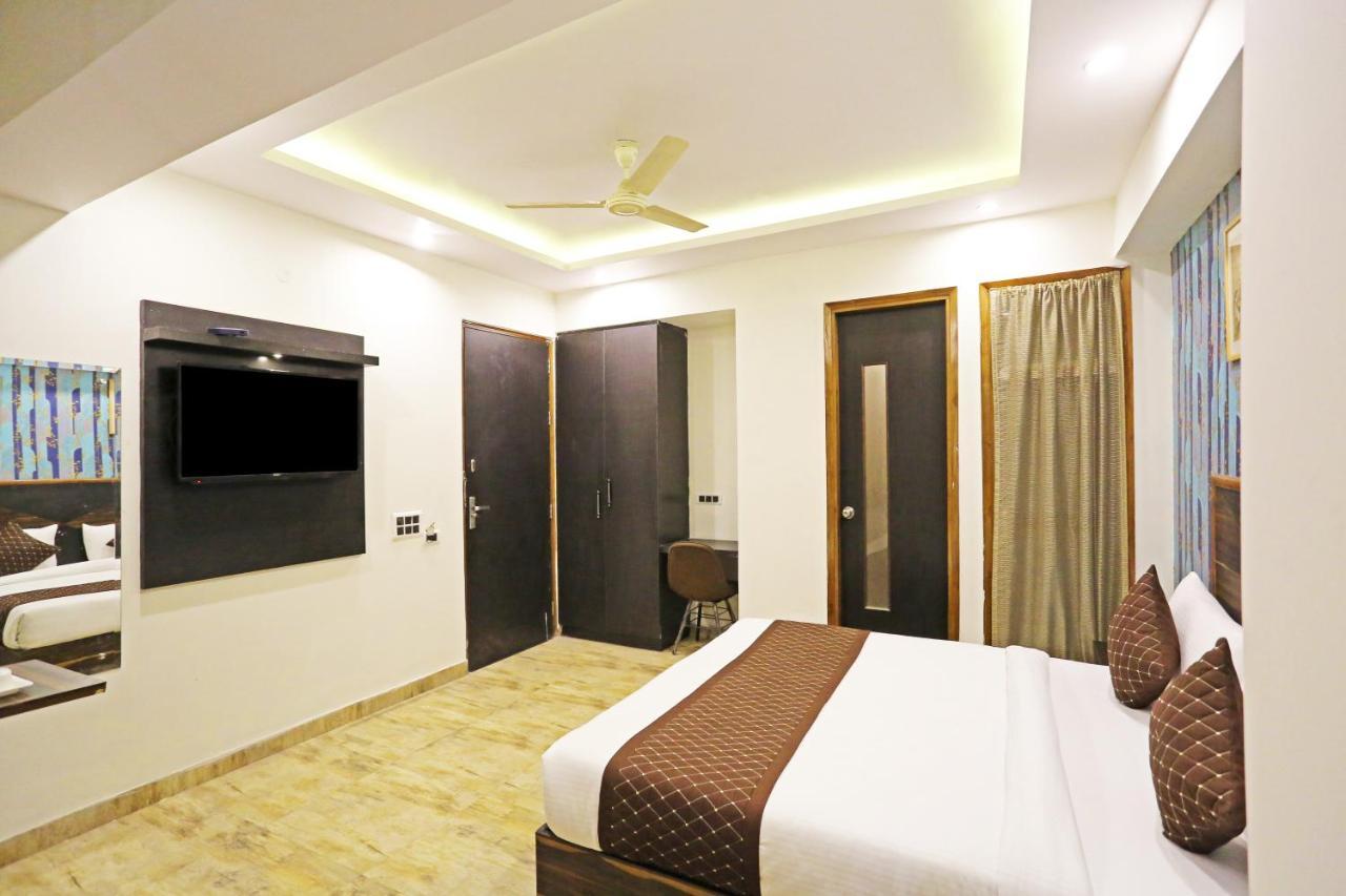 Gl Near Delhi Airport 4*