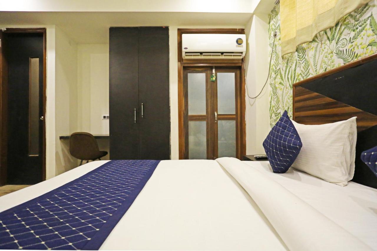 Gl Near Delhi Airport Hotel New Delhi