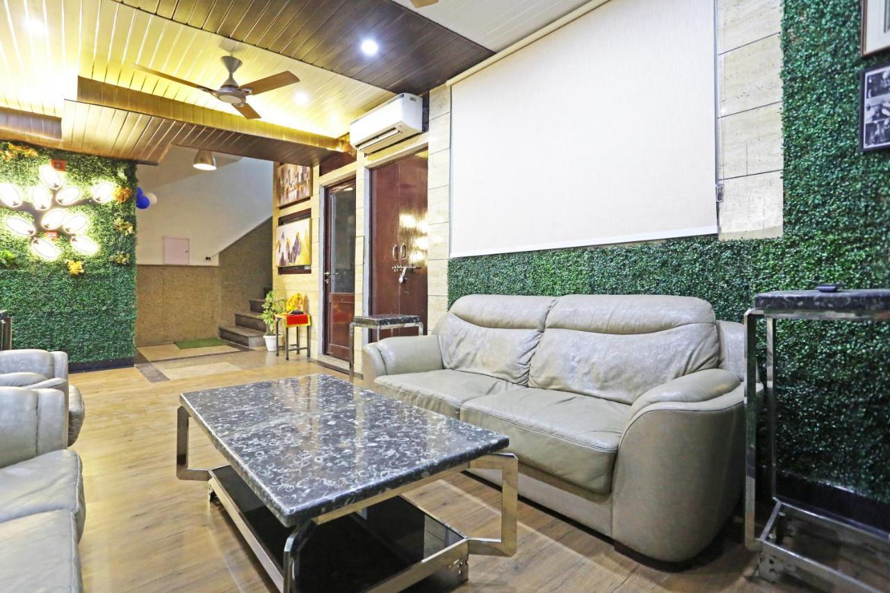 Hotel Gl Near Delhi Airport 4*