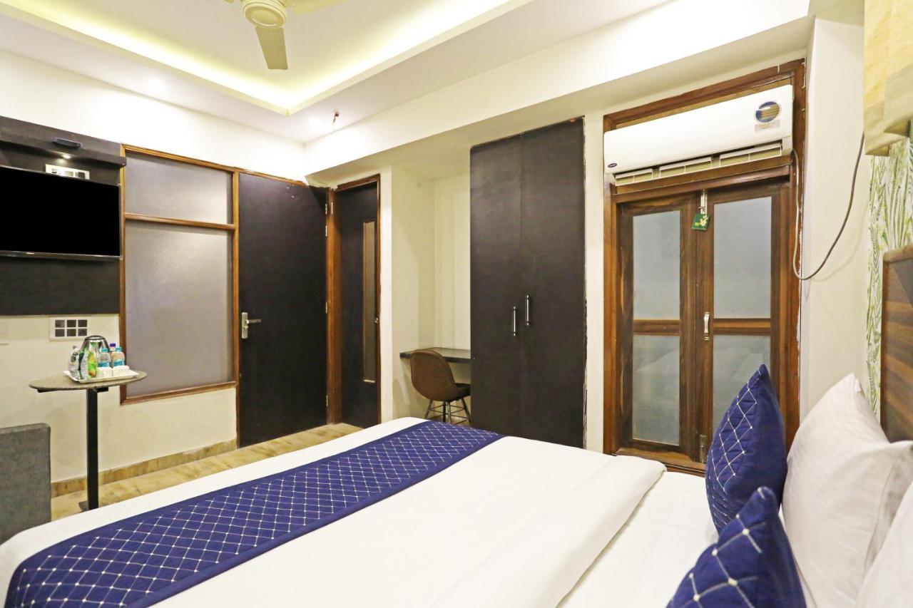 Hotel Gl Near Delhi Airport Nova Deli