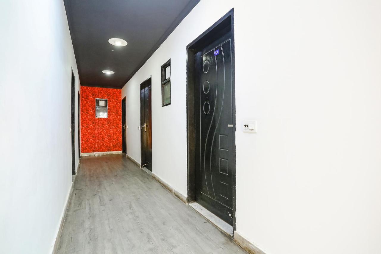Hotel Fabexpress Mirage Near Igi Airport New Delhi